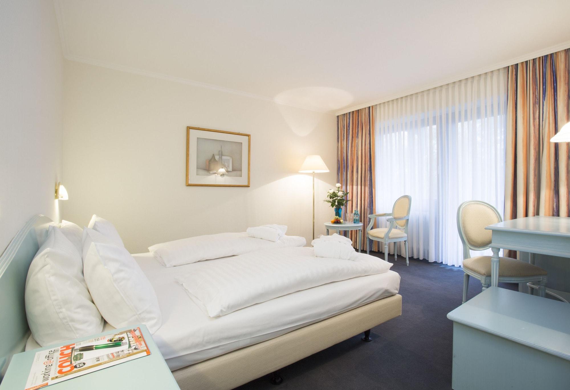 Parkhotel Frankfurt-Roedermark Rodgau Bagian luar foto