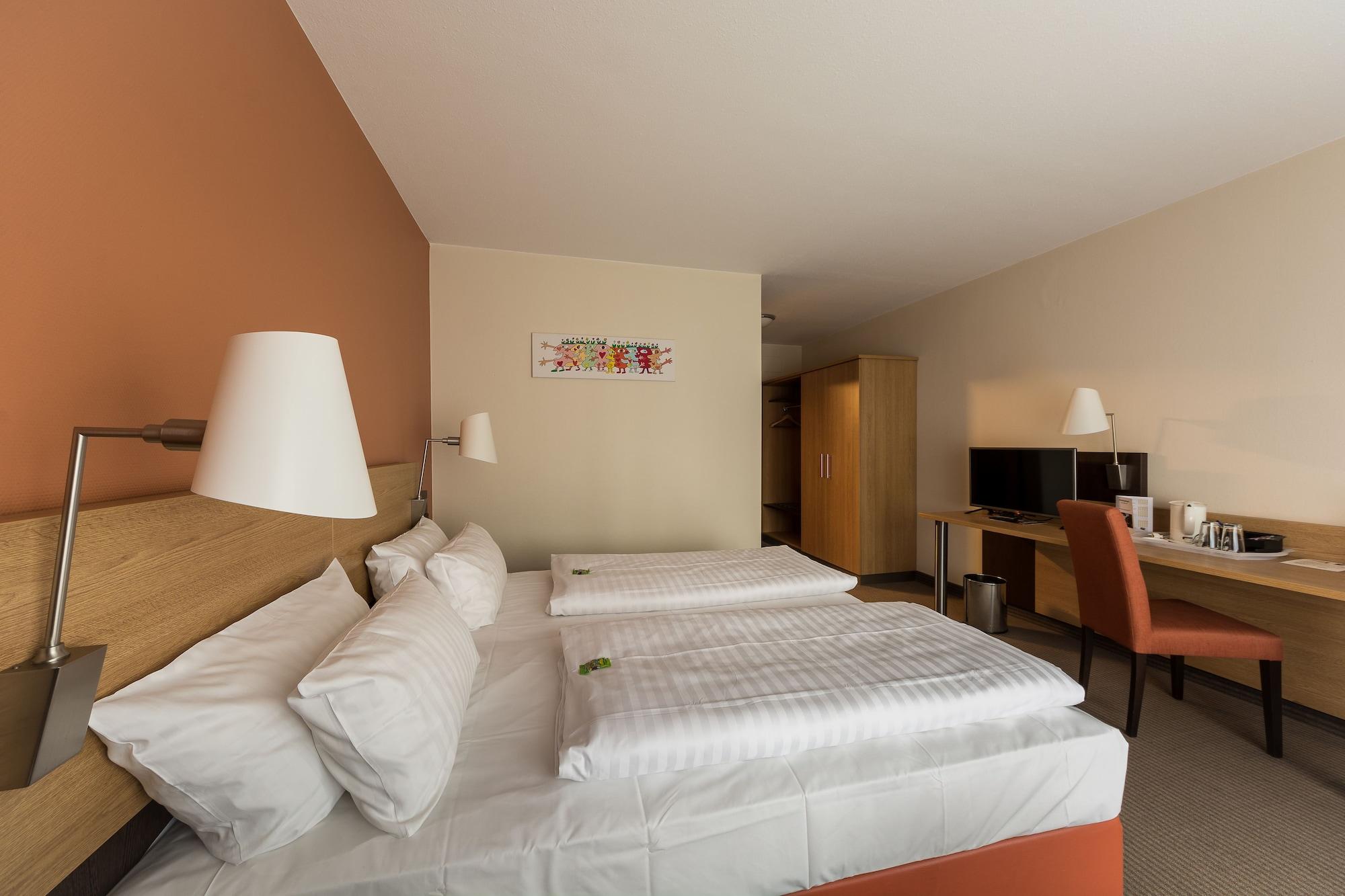 Parkhotel Frankfurt-Roedermark Rodgau Bagian luar foto