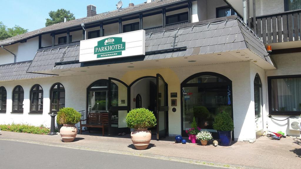 Parkhotel Frankfurt-Roedermark Rodgau Bagian luar foto