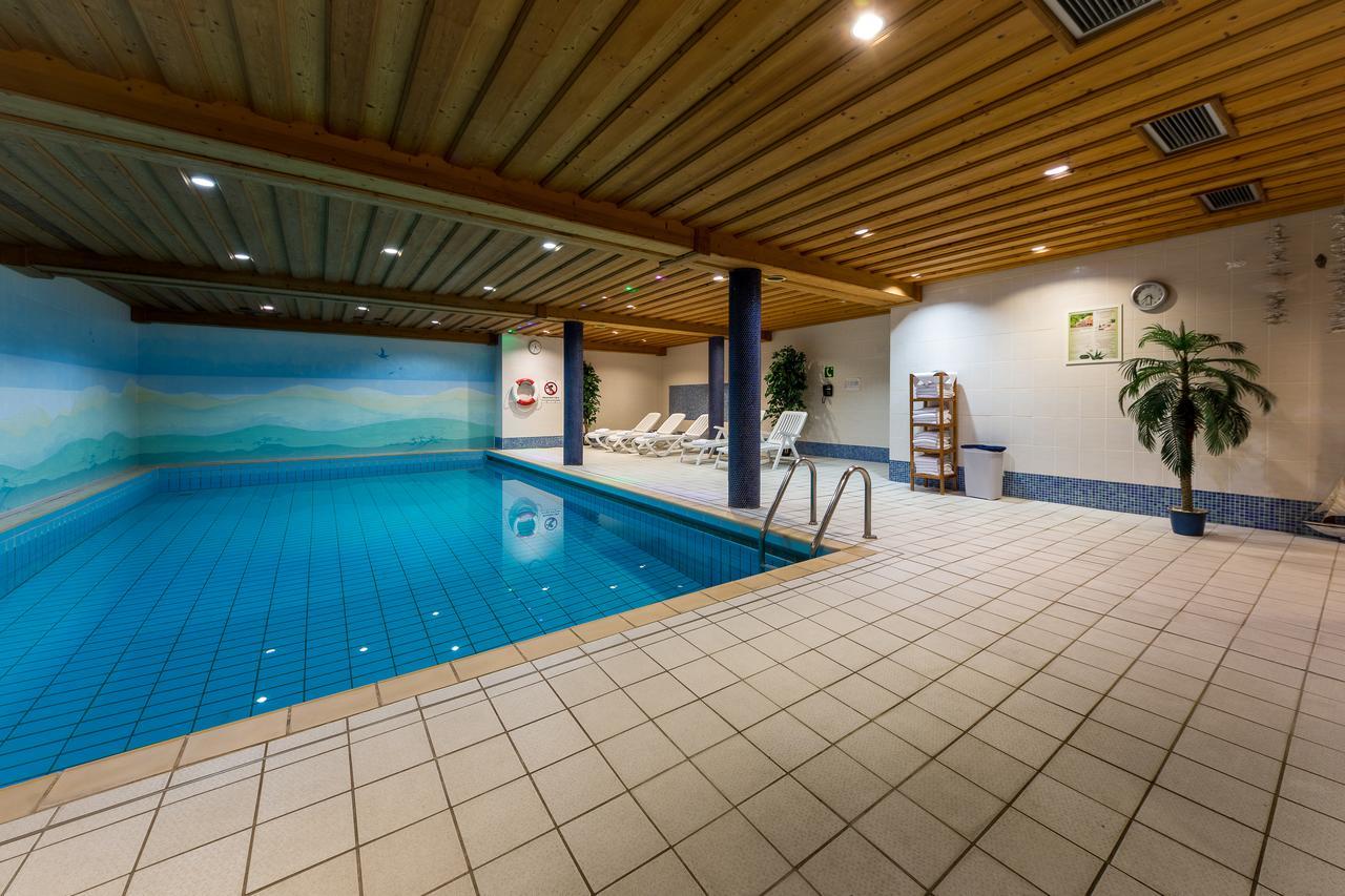 Parkhotel Frankfurt-Roedermark Rodgau Bagian luar foto