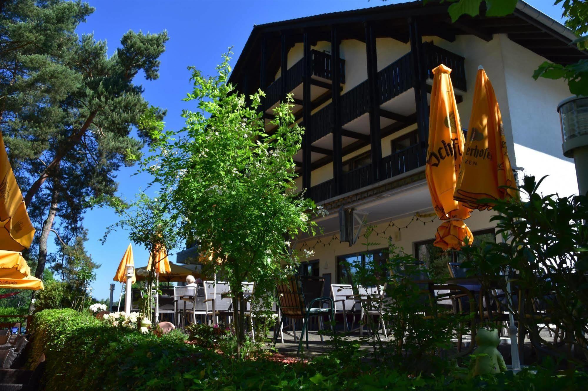 Parkhotel Frankfurt-Roedermark Rodgau Bagian luar foto