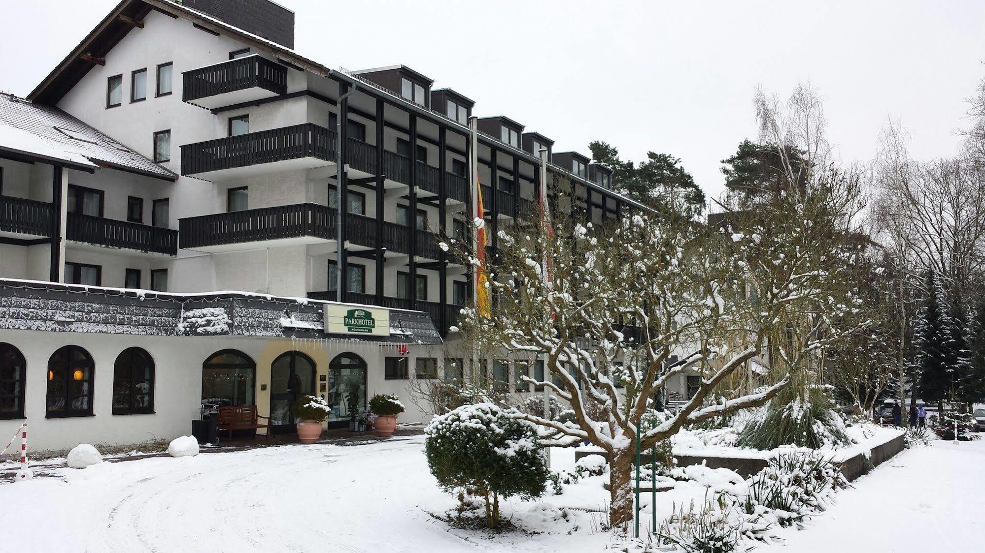 Parkhotel Frankfurt-Roedermark Rodgau Bagian luar foto