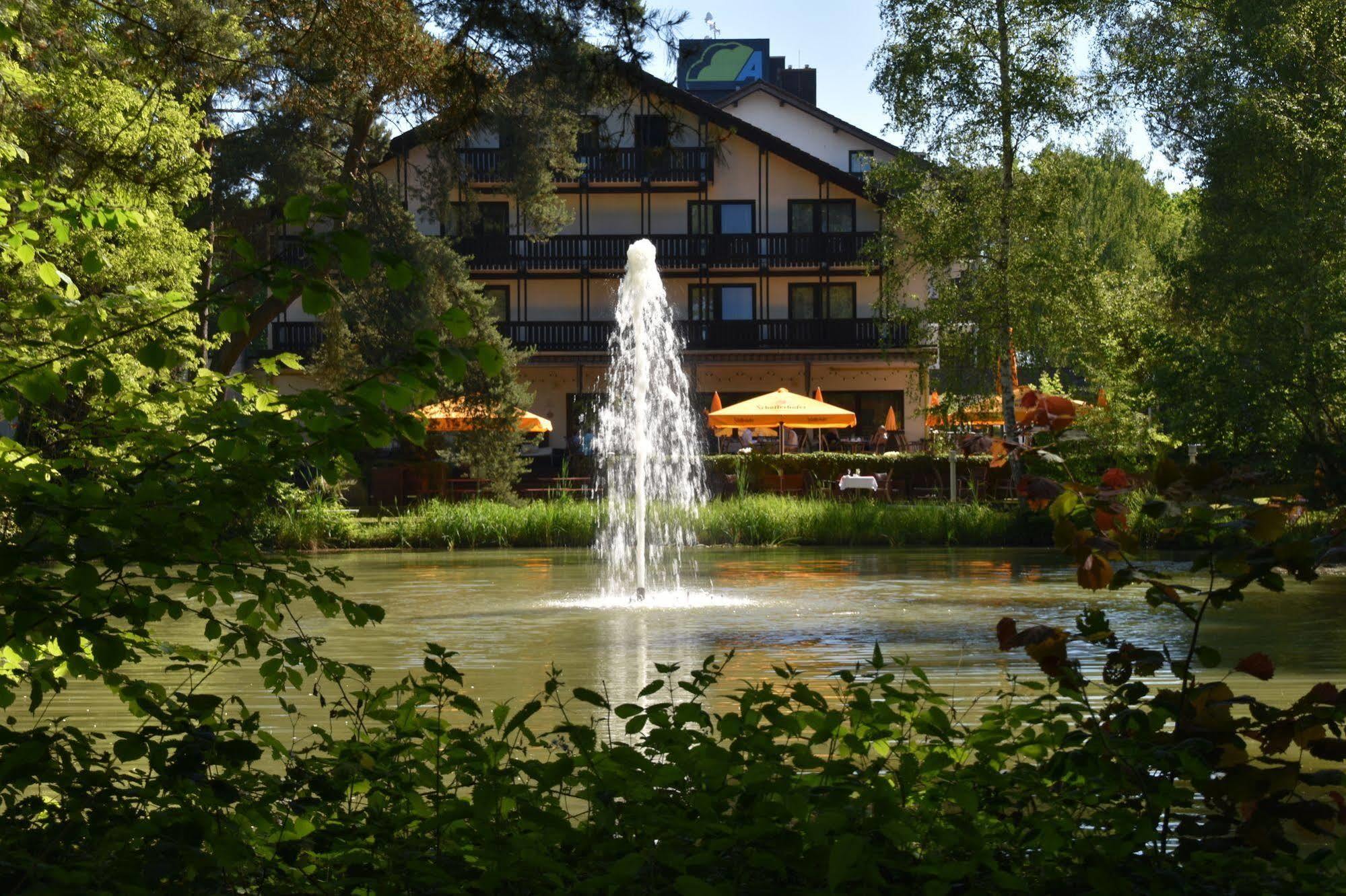 Parkhotel Frankfurt-Roedermark Rodgau Bagian luar foto